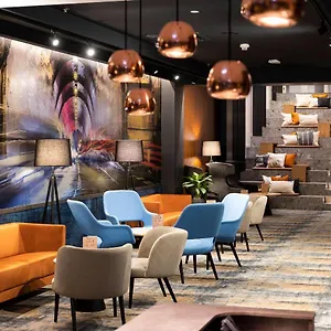 Hotel Three Corners Downtown