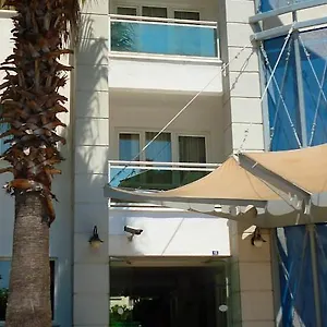 2* Hotel Blue Lagoon